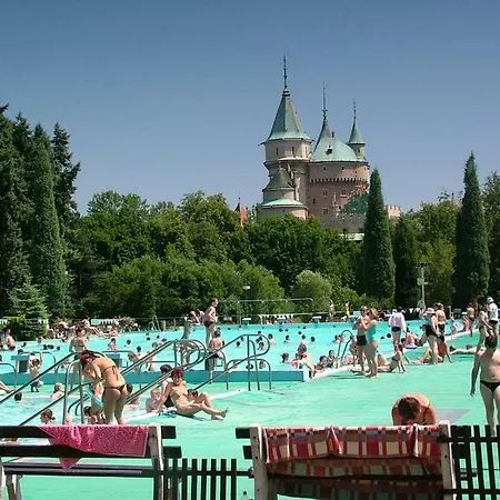 Drevenica Pod Tlstou